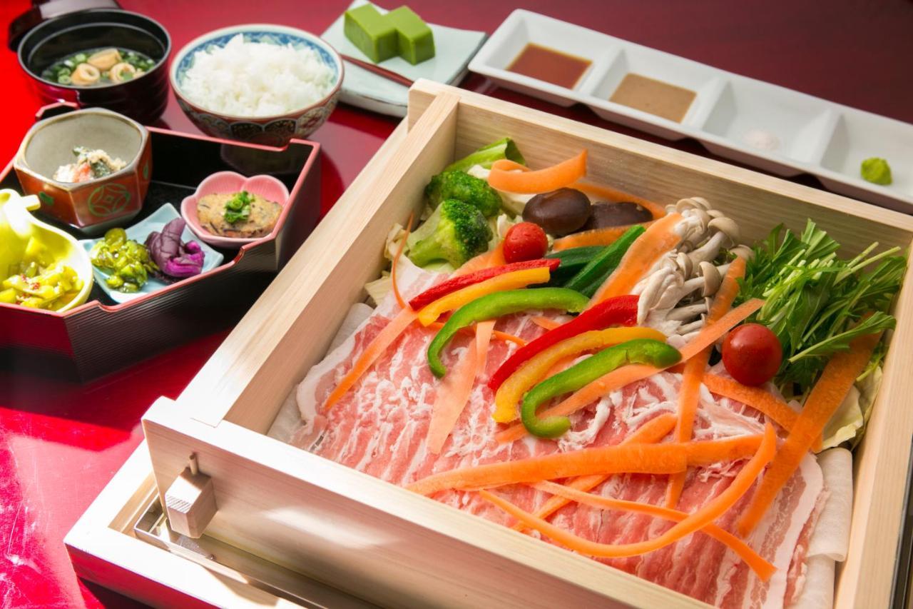 Club Wyndham Sundance Resort Kawaguchiko Yamanashi  Bagian luar foto